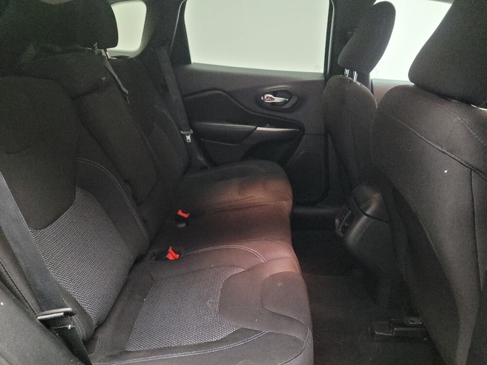 2020 Jeep Cherokee in Sacramento, CA 95821 - 18111795 19