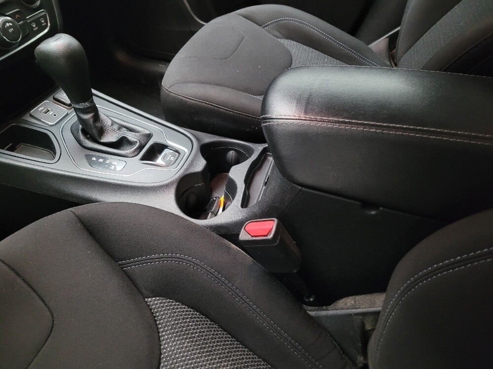 2020 Jeep Cherokee in Sacramento, CA 95821 - 18111795 26