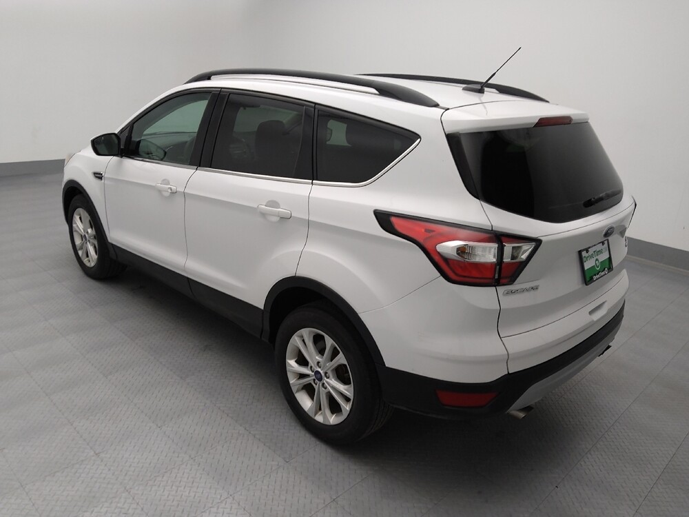 2018 Ford Escape in St. Louis, MO 63136 - 18111798 5