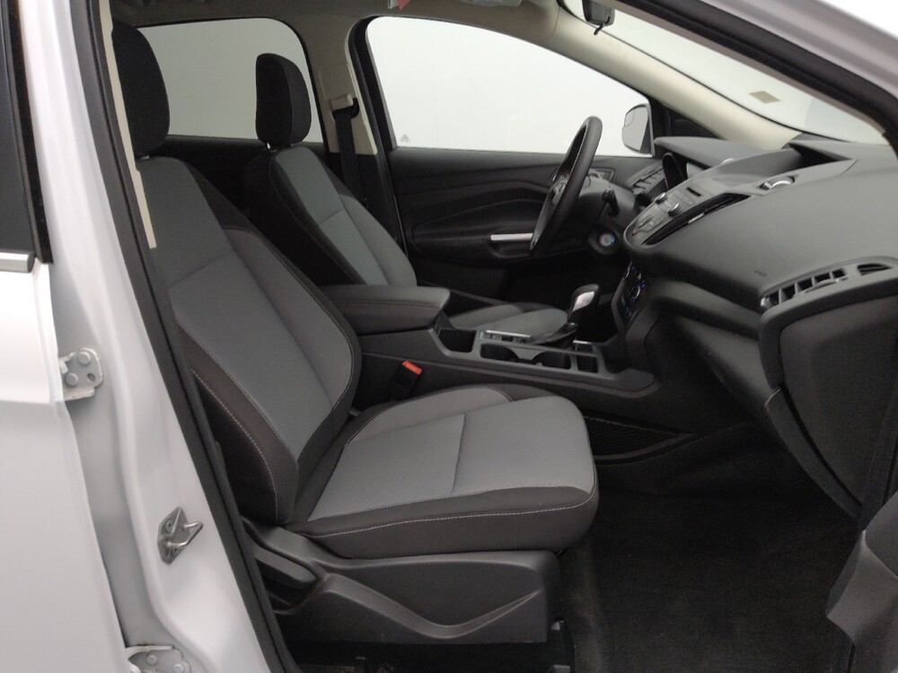 2018 Ford Escape in St. Louis, MO 63136 - 18111798 21