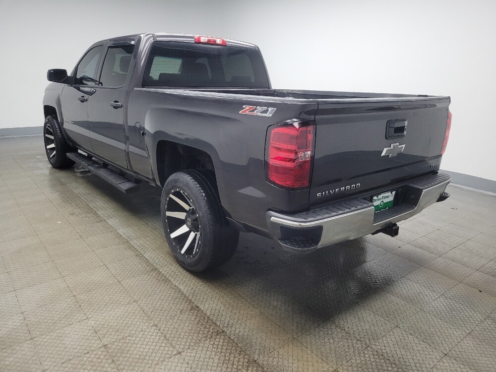 2014 Chevrolet Silverado 1500 in Indianapolis, IN 46222 - 18111799 3