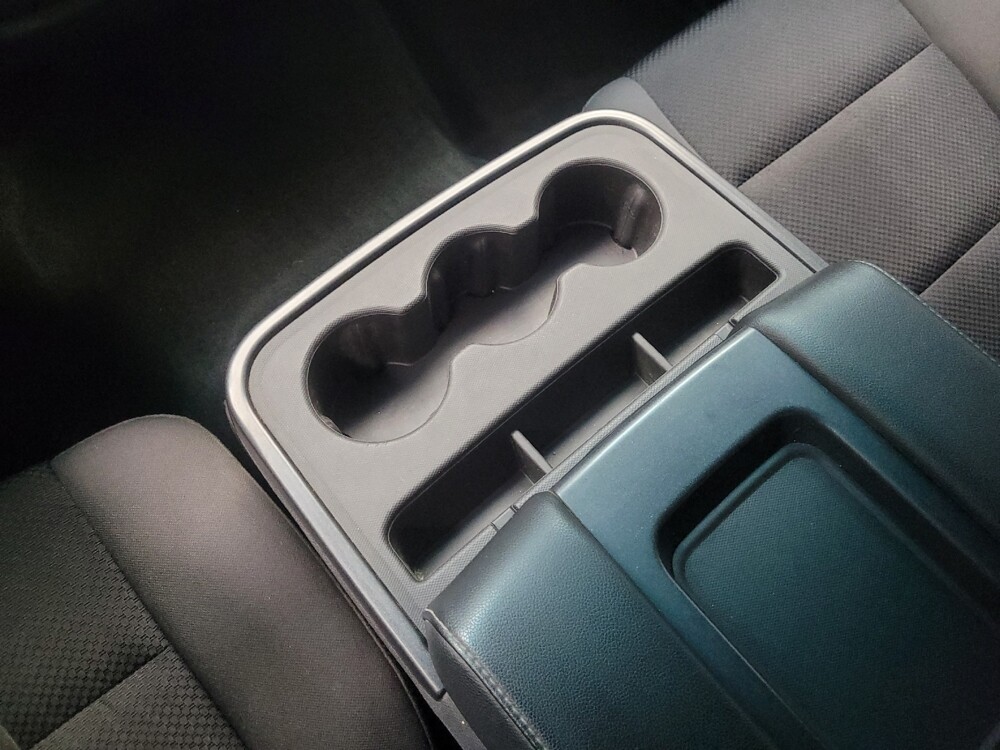 2014 Chevrolet Silverado 1500 in Indianapolis, IN 46222 - 18111799 26