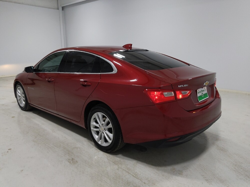 2017 Chevrolet Malibu in Columbus, OH 43231 - 18111800 5
