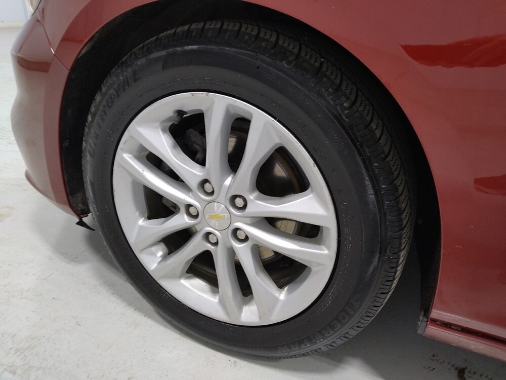 2017 Chevrolet Malibu in Columbus, OH 43231 - 18111800 31