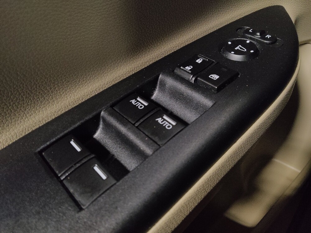 2015 Honda Accord in Lauderdale Lakes, FL 33313 - 18111806 27