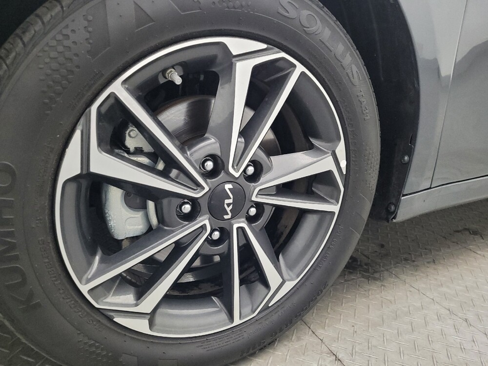 2024 Kia Forte in Lauderdale Lakes, FL 33313 - 18111810 31