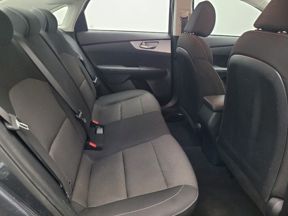 2024 Kia Forte in Lauderdale Lakes, FL 33313 - 18111810 19