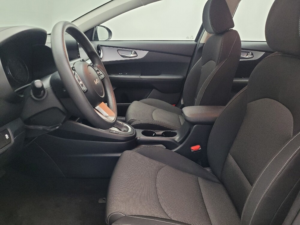 2024 Kia Forte in Lauderdale Lakes, FL 33313 - 18111810 17