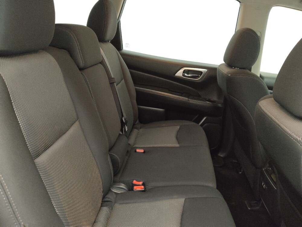 2020 Nissan Pathfinder in Clearwater, FL 33764 - 18111811 19