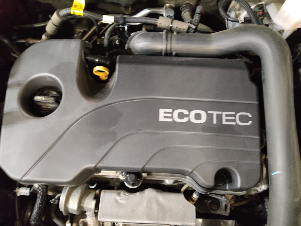 2021 Chevrolet Equinox in Arlington, TX 76011 - 18111815 30