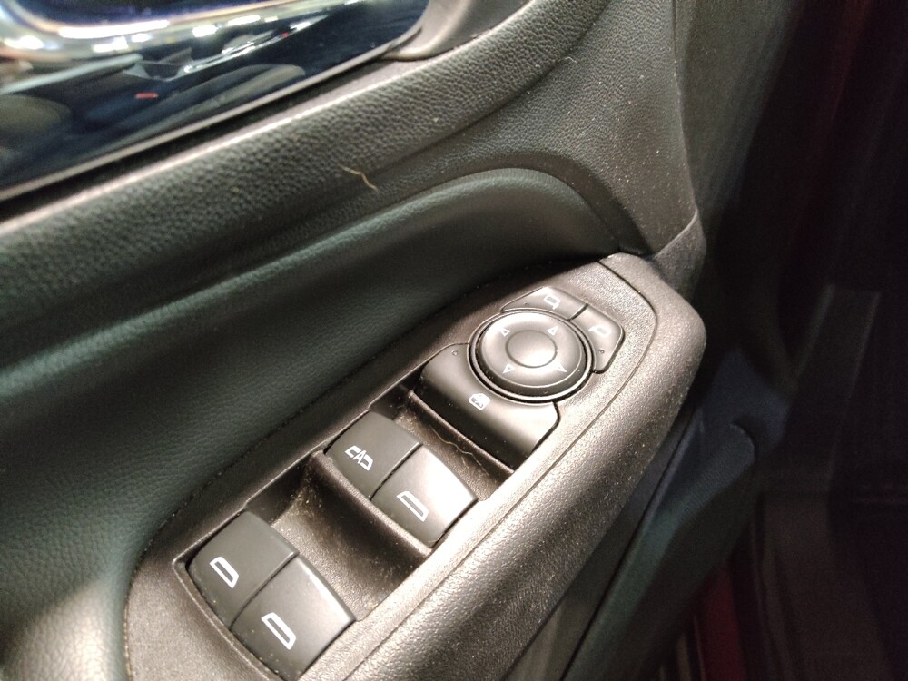 2021 Chevrolet Equinox in Arlington, TX 76011 - 18111815 27