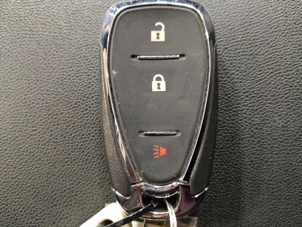 2021 Chevrolet Equinox in Arlington, TX 76011 - 18111815 32