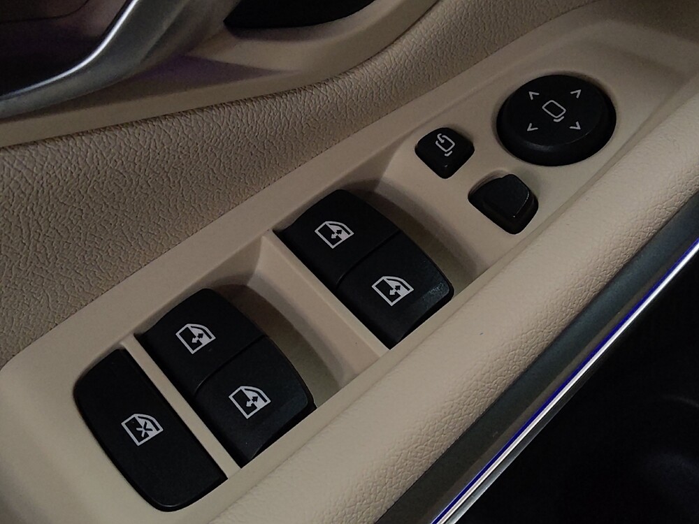 2019 BMW 330i in Orlando, FL 32808 - 18111819 27