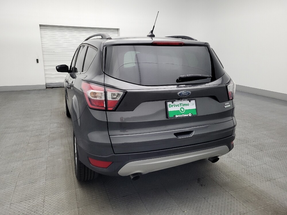 2018 Ford Escape in Hialeah, FL 33014 - 18111820 6