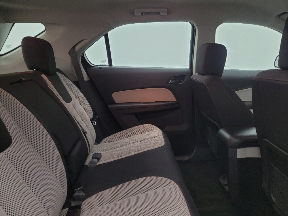 2016 Chevrolet Equinox in Maple Heights, OH 44137 - 18111825 19