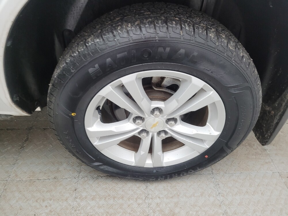 2016 Chevrolet Equinox in Maple Heights, OH 44137 - 18111825 31