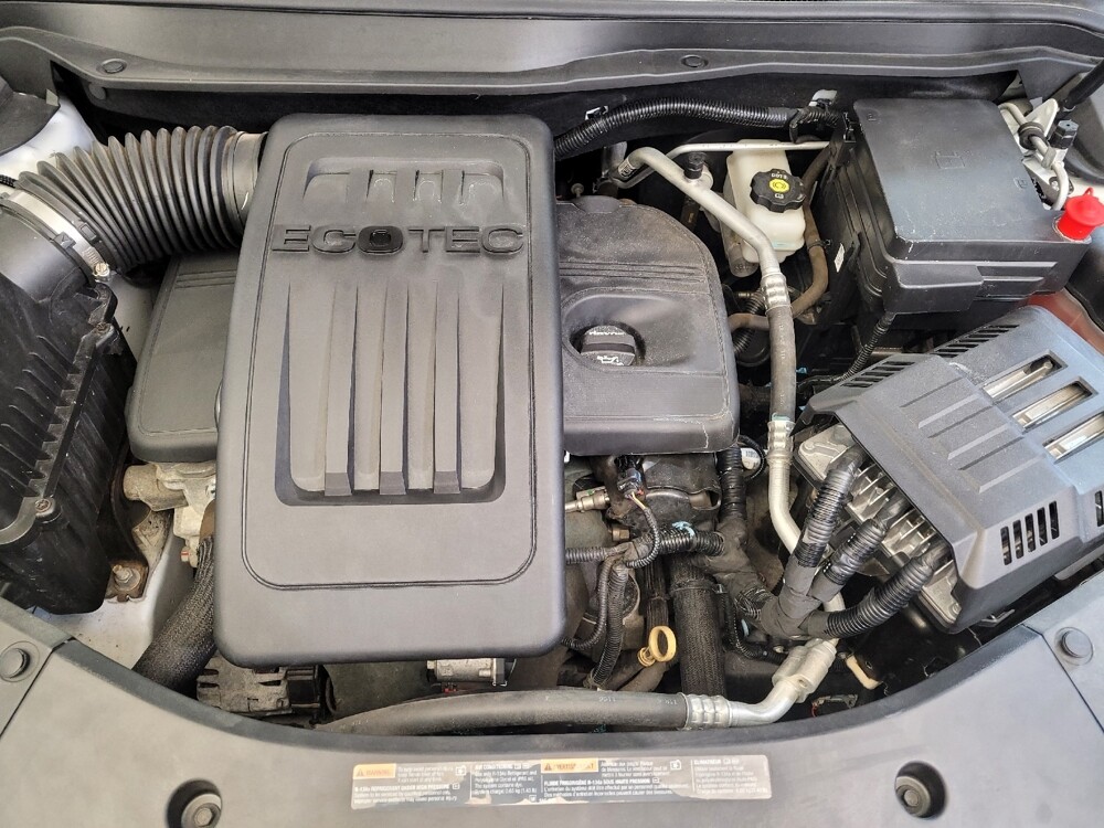 2016 Chevrolet Equinox in Maple Heights, OH 44137 - 18111825 30