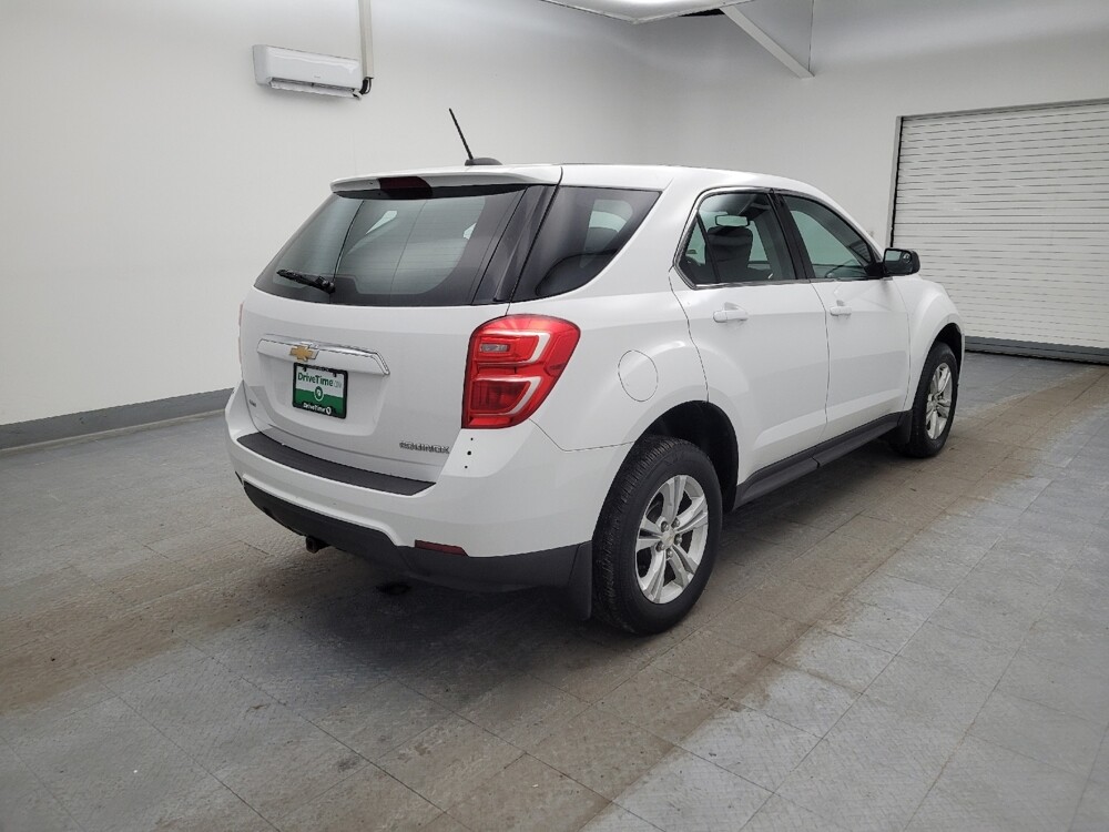 2016 Chevrolet Equinox in Maple Heights, OH 44137 - 18111825 9