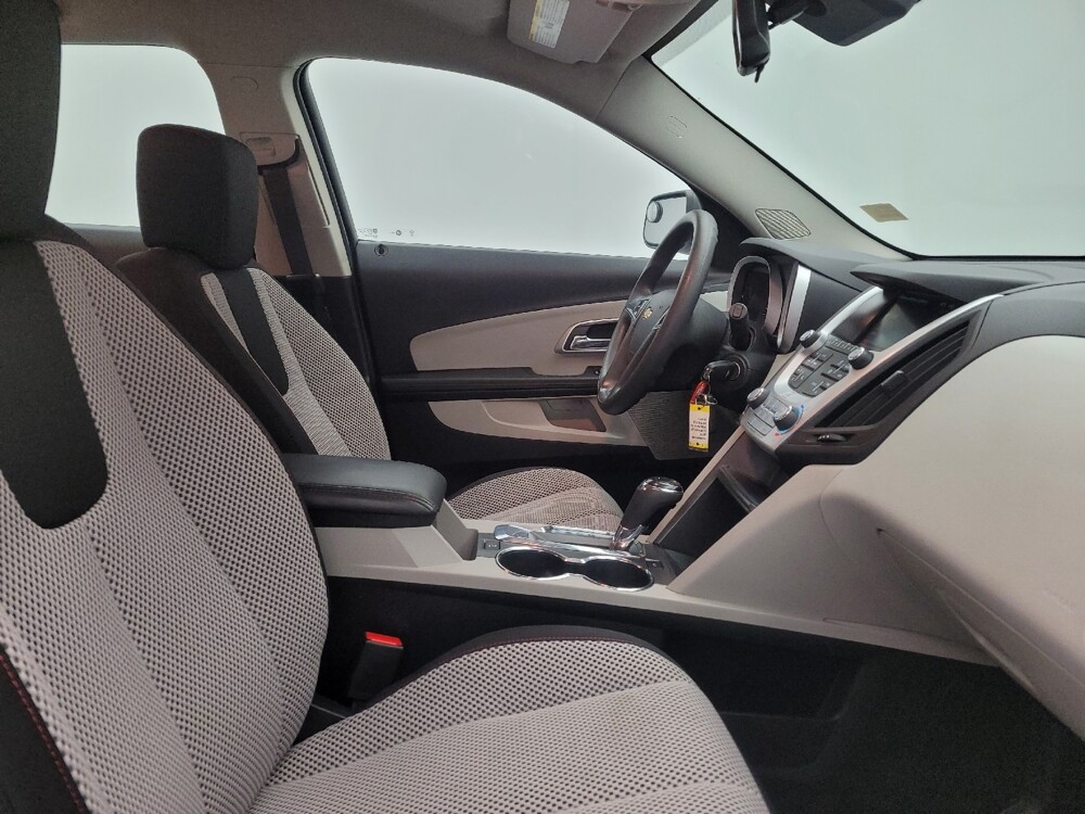 2016 Chevrolet Equinox in Maple Heights, OH 44137 - 18111825 21