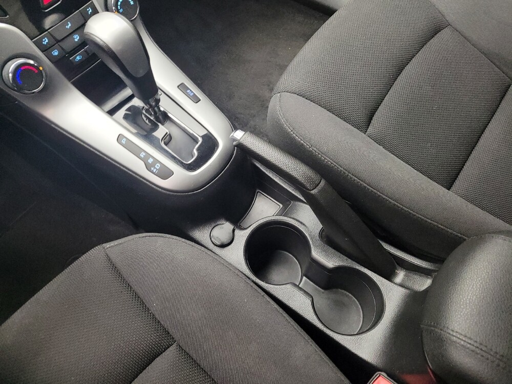 2014 Chevrolet Cruze in Taylor, MI 48180 - 18111826 26