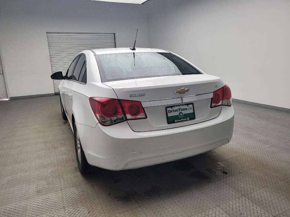 2014 Chevrolet Cruze in Taylor, MI 48180 - 18111826 6