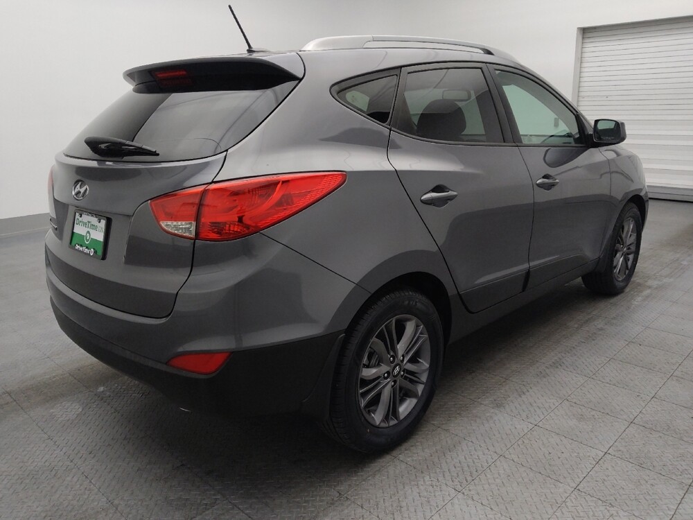 2015 Hyundai Tucson in Gainesville, FL 32609 - 18111830 9