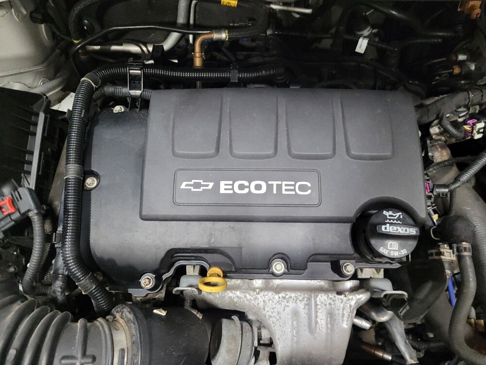 2020 Chevrolet Sonic in Laurel, MD 20724 - 18111831 30