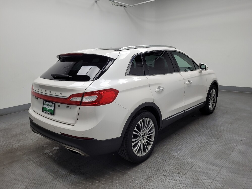 2018 Lincoln MKX in Las Vegas, NV 89102 - 18111837 10