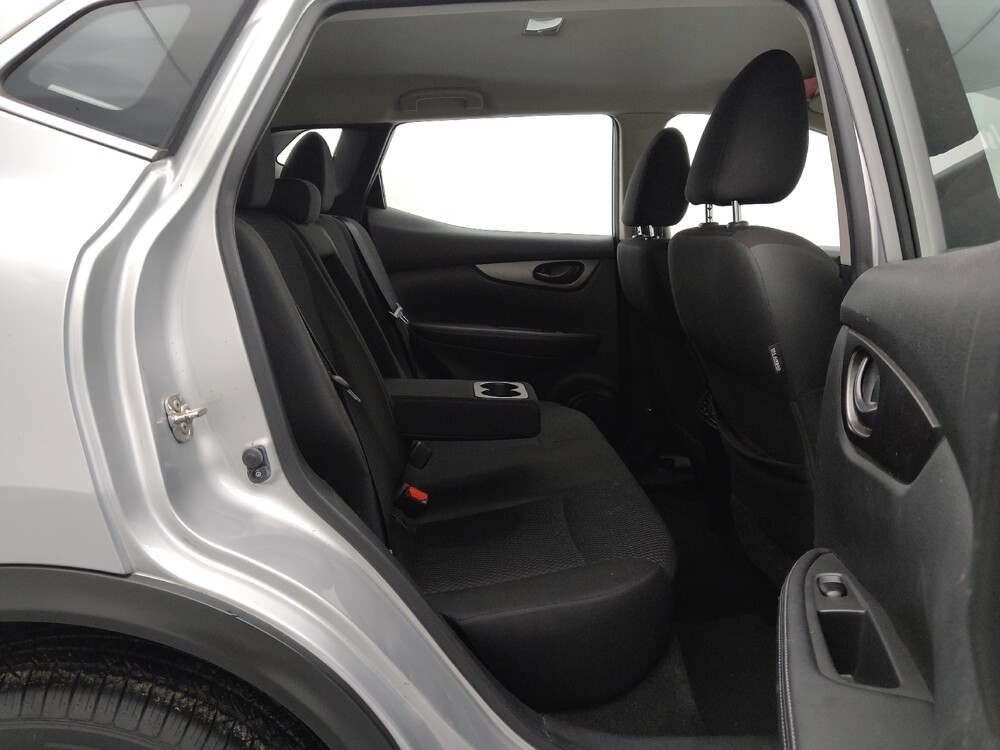 2019 Nissan Rogue Sport in St. Louis, MO 63136 - 18111844 19