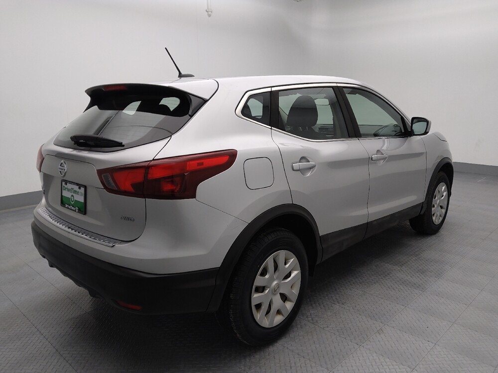 2019 Nissan Rogue Sport in St. Louis, MO 63136 - 18111844 9