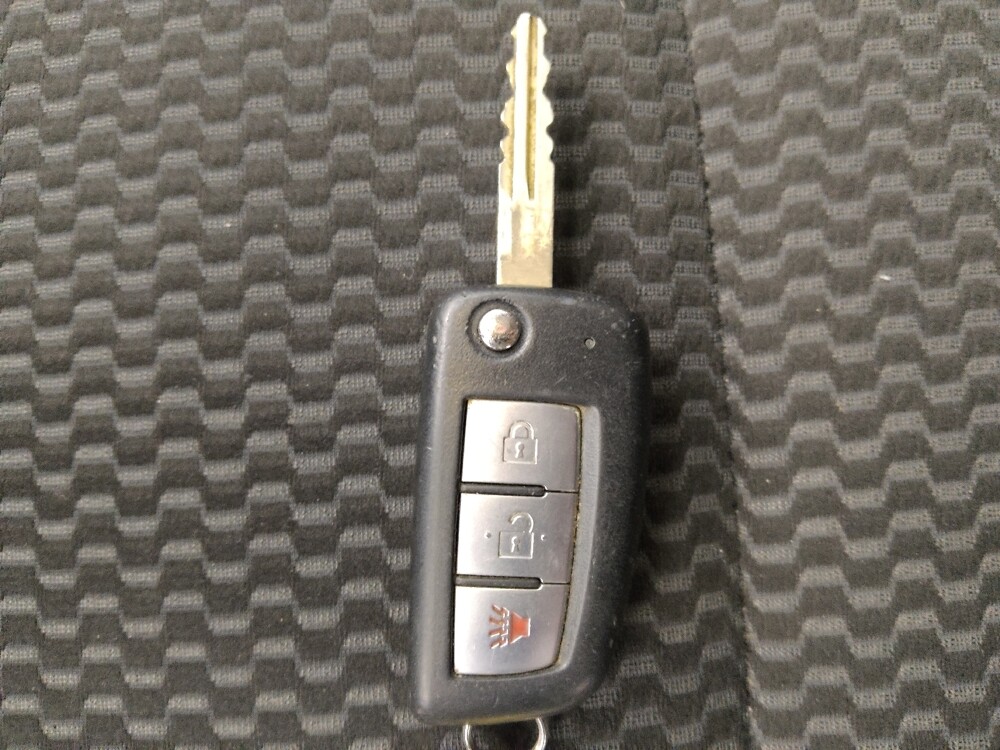 2019 Nissan Rogue Sport in St. Louis, MO 63136 - 18111844 32