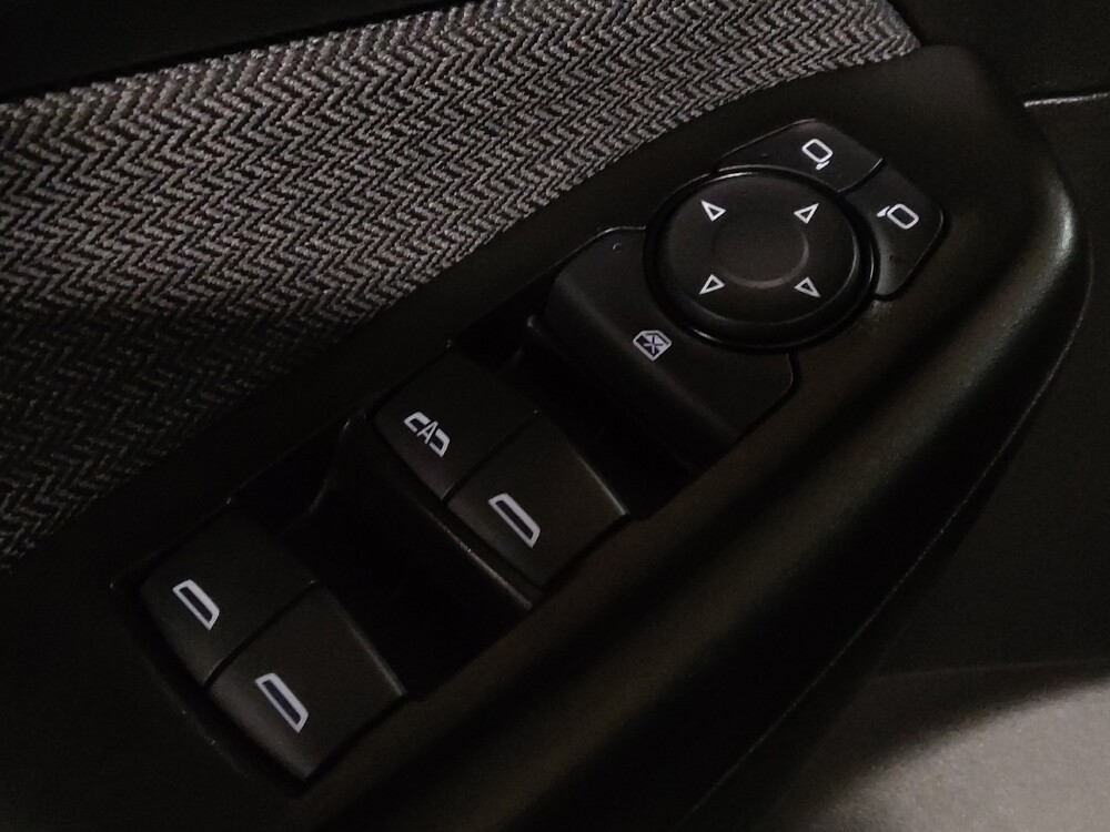 2021 Chevrolet TrailBlazer in Jacksonville, FL 32210 - 18111848 27