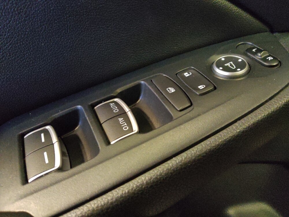 2019 Honda Accord in Chandler, AZ 85225 - 18111850 27