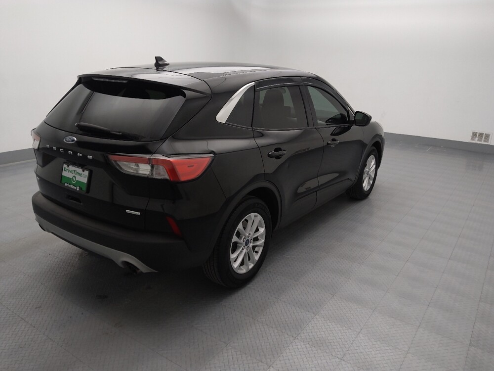 2020 Ford Escape in St. Louis, MO 63136 - 18111855 9