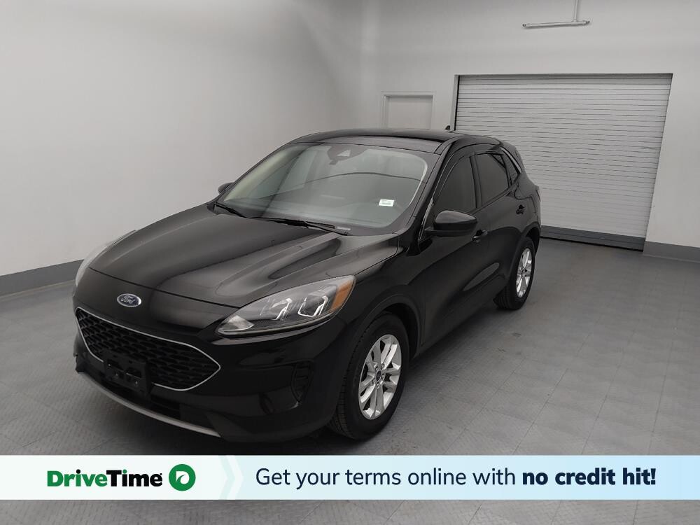 2020 Ford Escape in St. Louis, MO 63136 - 18111855