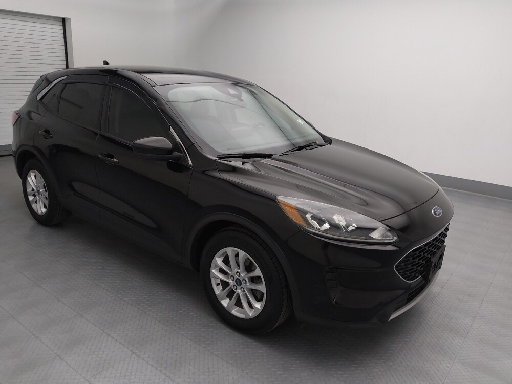 2020 Ford Escape in St. Louis, MO 63136 - 18111855 11