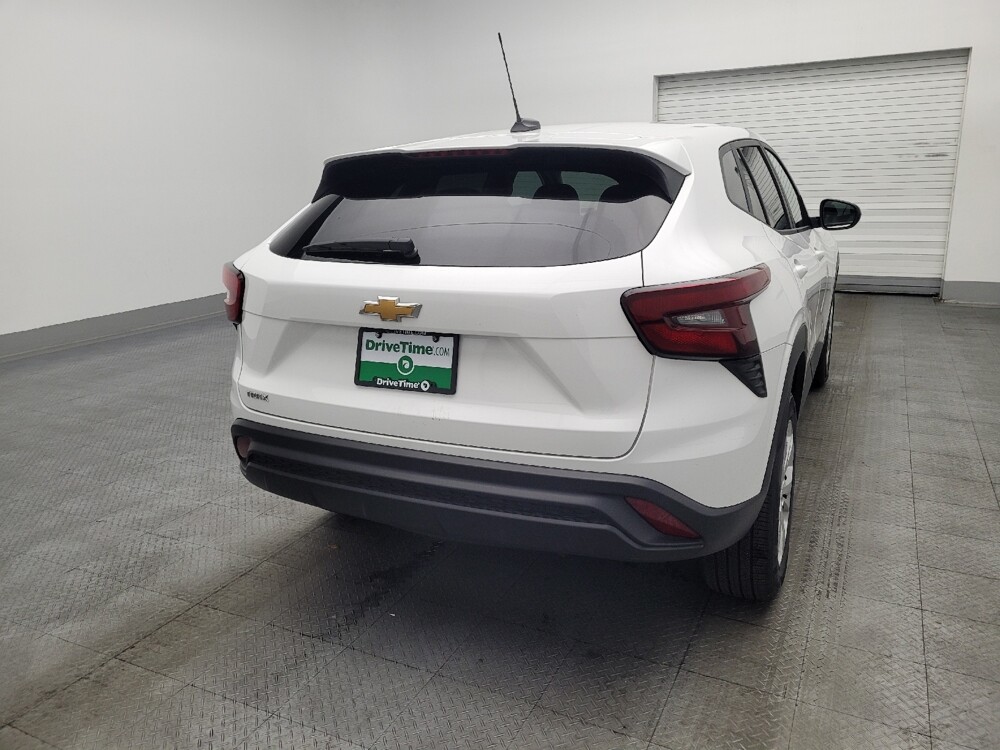 2025 Chevrolet Trax in Pelham, AL 35124 - 18111867 7