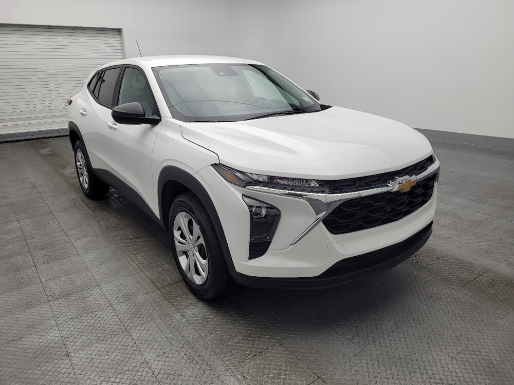 2025 Chevrolet Trax in Pelham, AL 35124 - 18111867 13