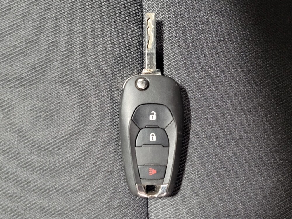 2025 Chevrolet Trax in Pelham, AL 35124 - 18111867 32