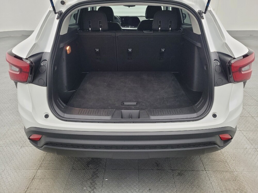 2025 Chevrolet Trax in Pelham, AL 35124 - 18111867 29