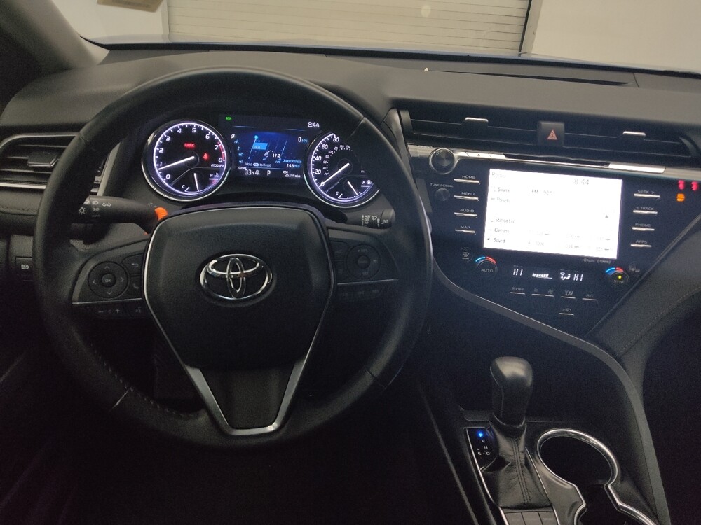 2019 Toyota Camry in Stone Mountain, GA 30083 - 18111877 22