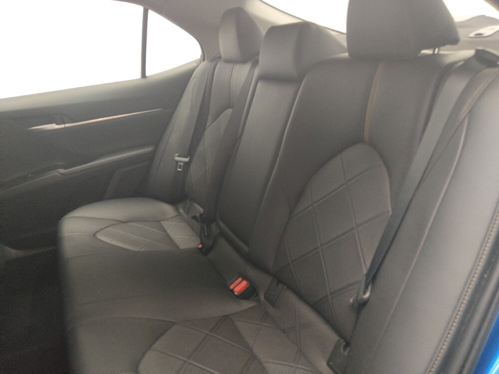 2019 Toyota Camry in Stone Mountain, GA 30083 - 18111877 18