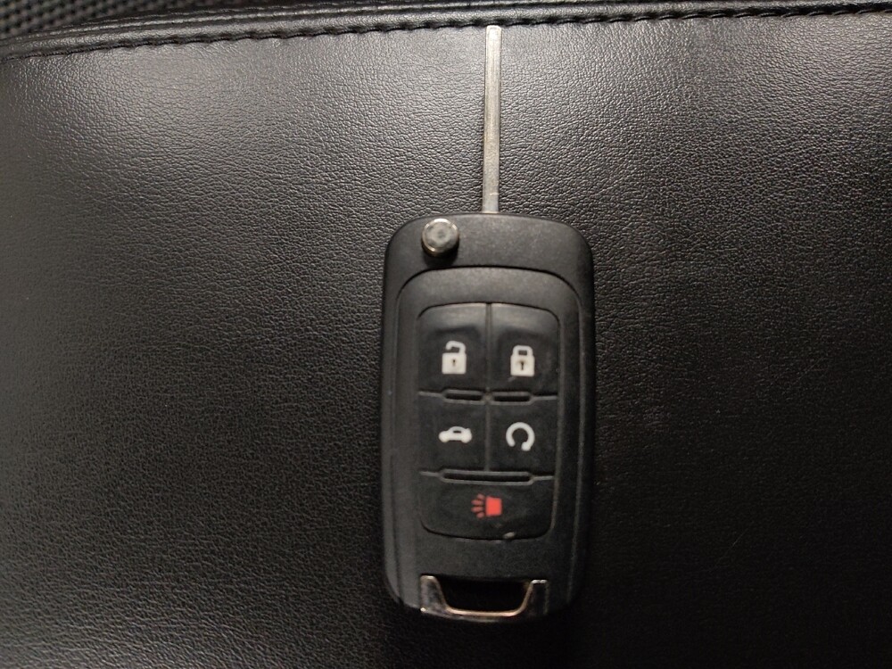 2017 Chevrolet Equinox in Stone Mountain, GA 30083 - 18111880 32