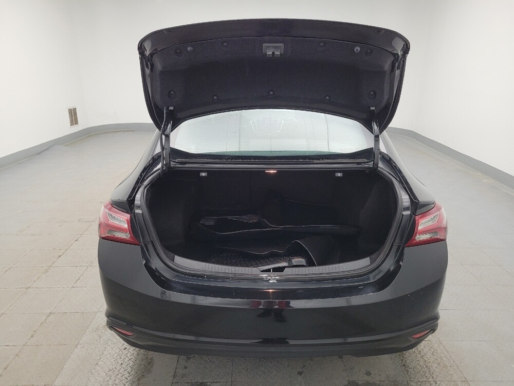 2021 Chevrolet Malibu in Maple Heights, OH 44137 - 18111884 29