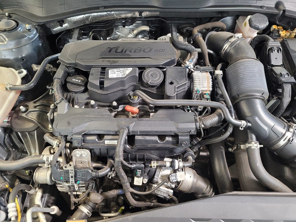 2023 Hyundai Sonata in Fairfield, OH 45014 - 18111886 30