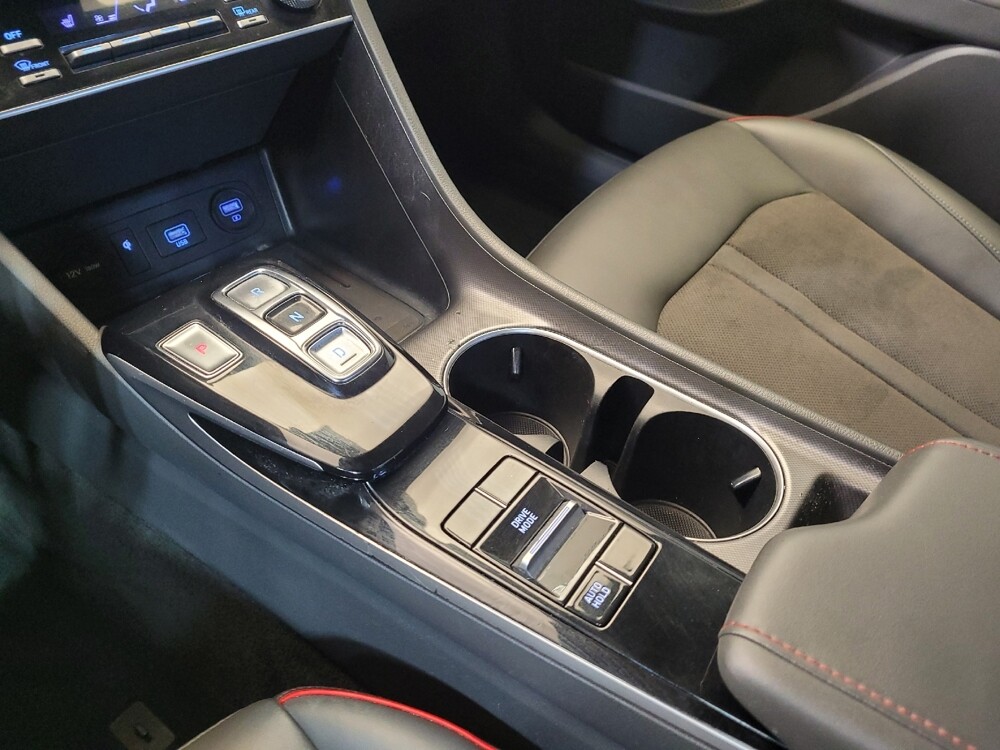 2023 Hyundai Sonata in Fairfield, OH 45014 - 18111886 26