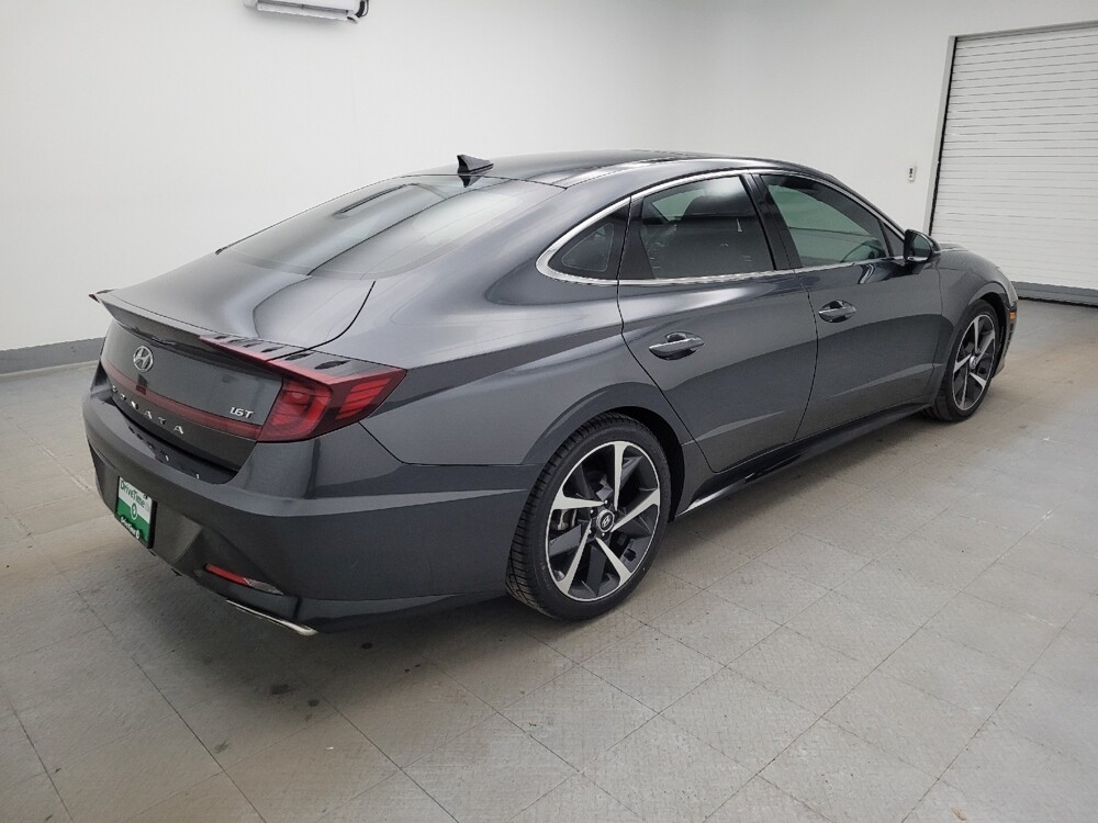 2023 Hyundai Sonata in Fairfield, OH 45014 - 18111886 10