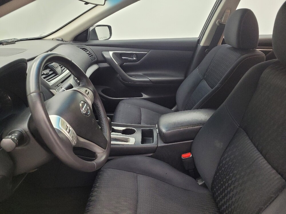 2017 Nissan Altima in Maple Heights, OH 44137 - 18111887 17