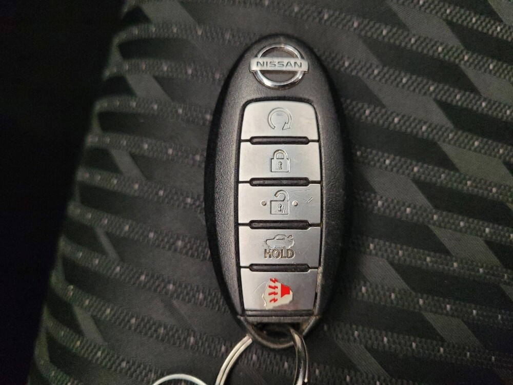 2017 Nissan Altima in Maple Heights, OH 44137 - 18111887 32