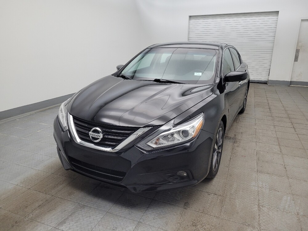 2017 Nissan Altima in Maple Heights, OH 44137 - 18111887 15